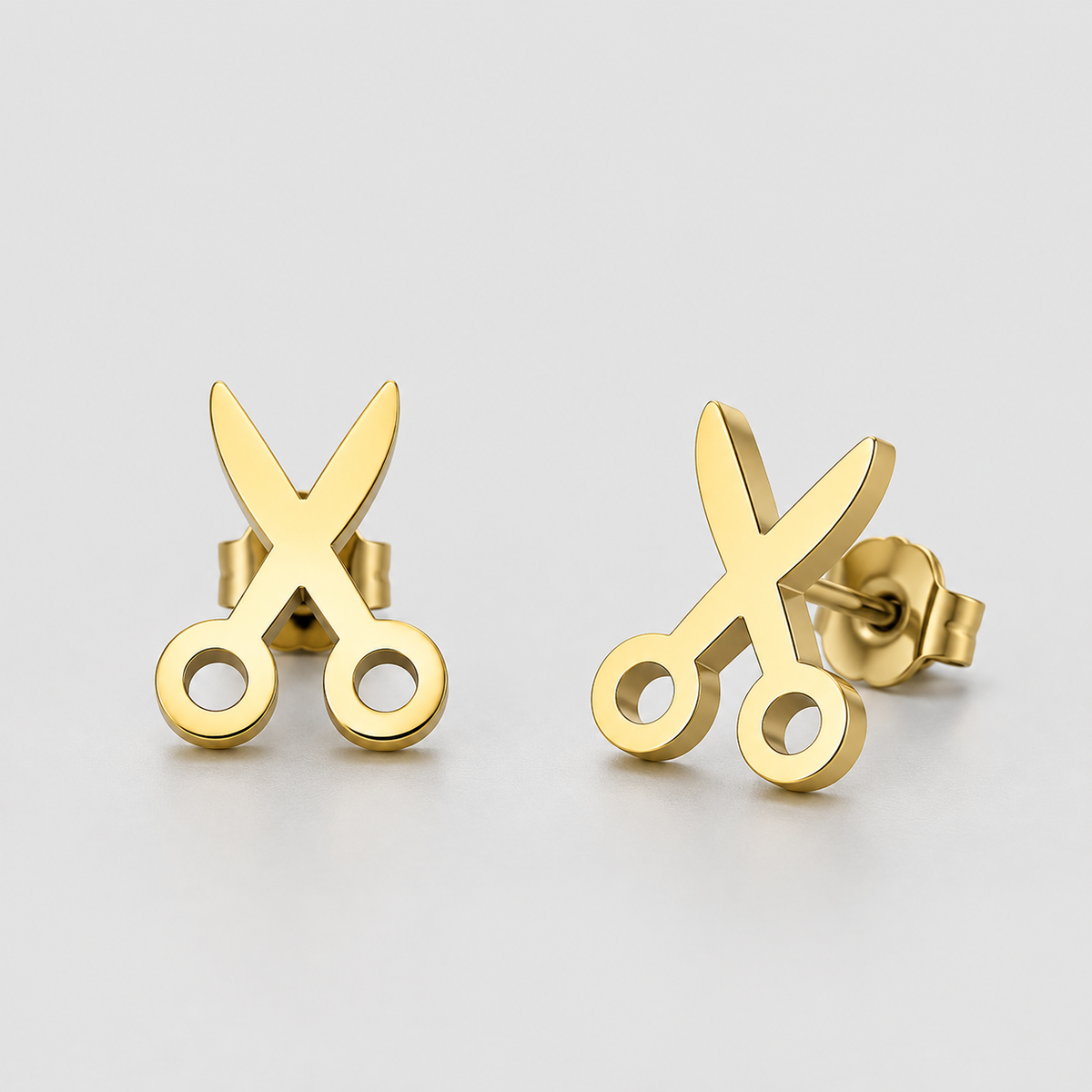 ARETES QUEER CUT
