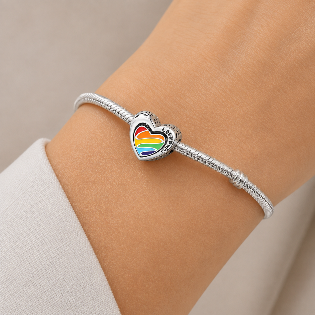 CHARM LOVE